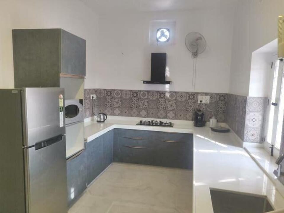 City Centre Chic Bedroom+Living +kitchen Vacation rental in Rajasthan