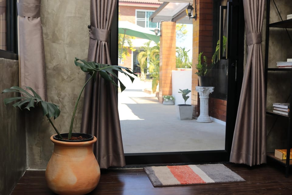 Supawi Boutique House Villa in Laos