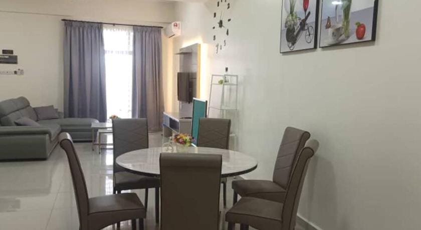 KS 80 Homestay 15pax 4R3B  Wifi near Jetty Vacation rental in Selangor, Malaysia