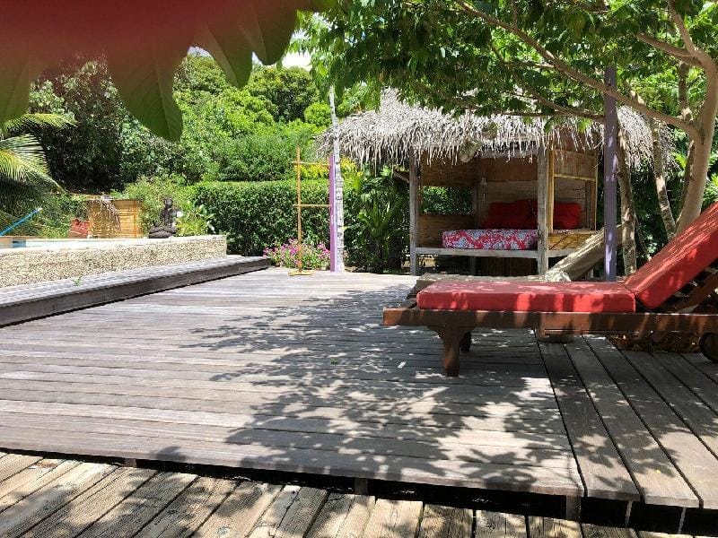 Secret house 3 ch avec jacuzzi et piscine partagée Vacation rental in Moorea-Maiao