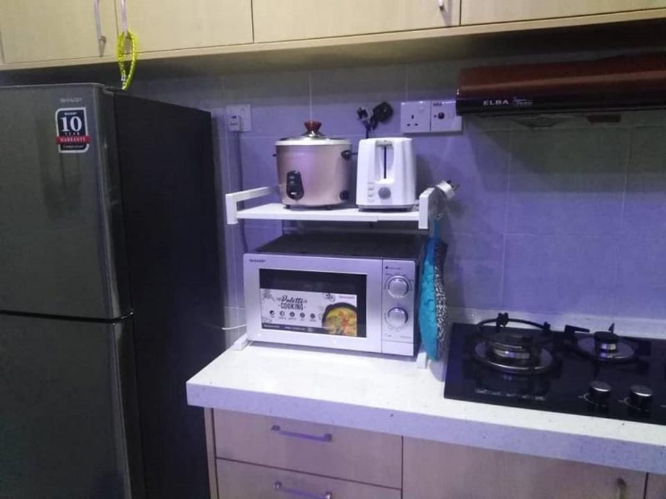 Homestay FaiRos, Bangi , Bandar Seri Putra Apartment in Negeri Sembilan, Malaysia
