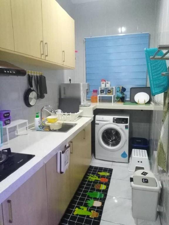 Homestay FaiRos, Bangi , Bandar Seri Putra Apartment in Negeri Sembilan, Malaysia