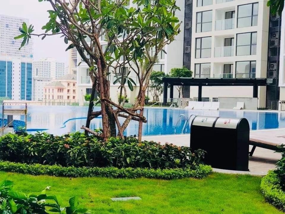 Vinhomes Skylake 1BR*Quiet- Hight Floor-Nice View* Apartment in Laos
