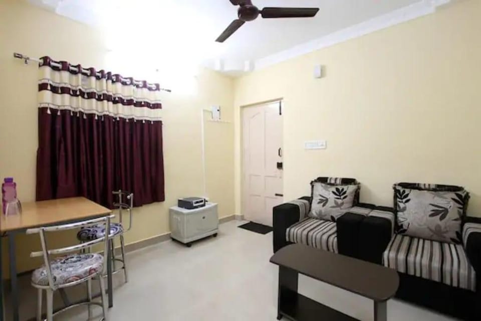 Jjpalace Apartment in Bengaluru