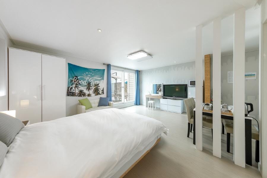 Namhae Sea and View Pool Villa Pension Bed and Breakfast in South Korea