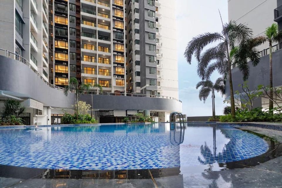 Luxurious Seaview 2B @ R&F Mall by SC Homestay Apartment in Johor Bahru