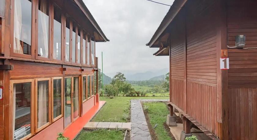 Kanaka Residence Mitra RedDoorz Hotel in West Java