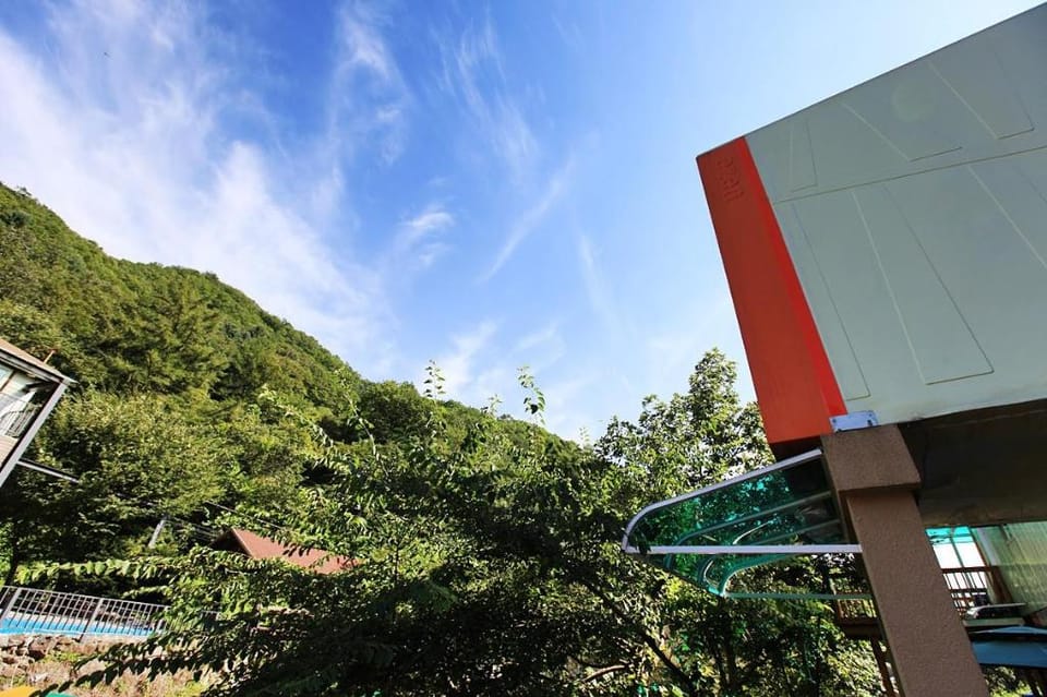 gapyeong ceongpyeongmulsori pensyeon Bed and Breakfast in Gyeonggi-do