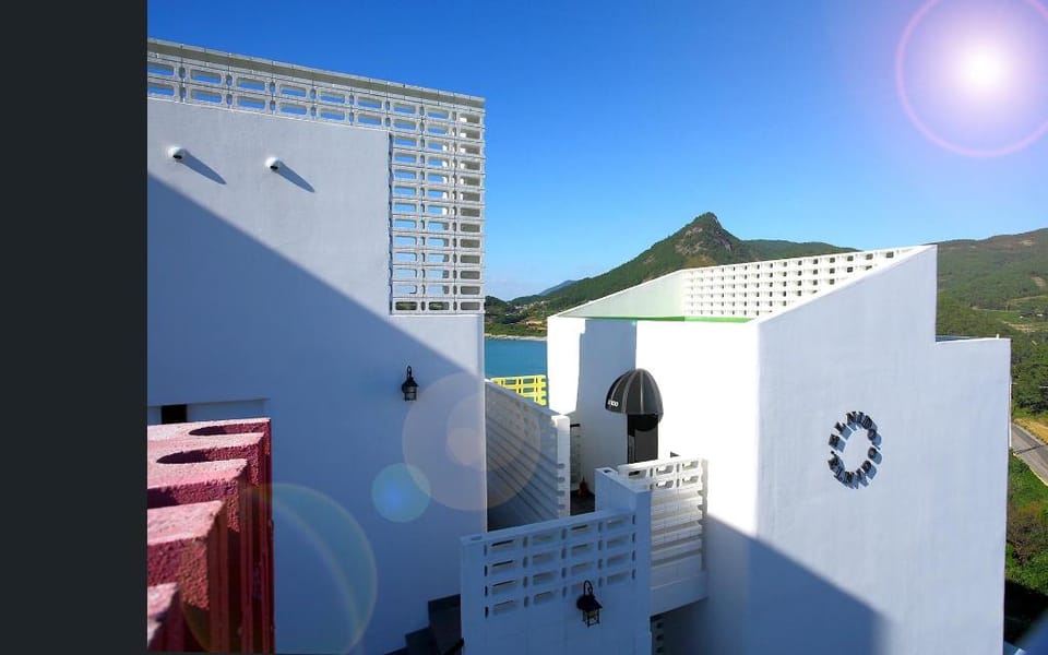 namhae elnidonamhae rijoteu Bed and Breakfast in South Korea