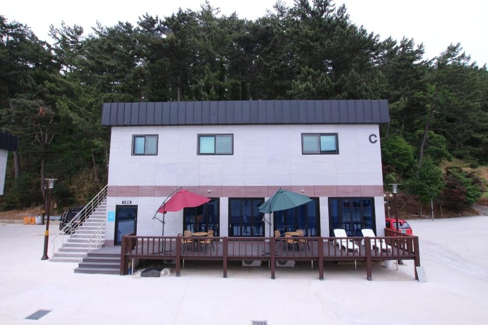 Uljin blue ara A pension Bed and Breakfast in South Korea