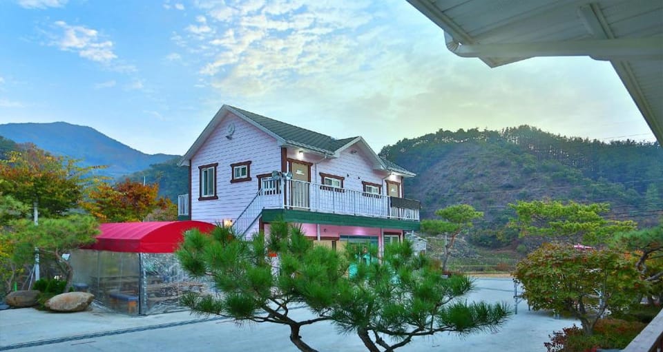 Gongju Makok Healing Pension Bed and Breakfast in South Korea