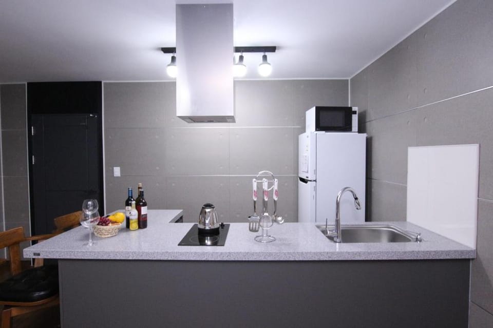 Uljin blue ara CD pension Bed and Breakfast in South Korea