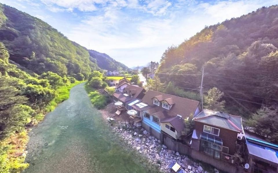 Gapyeong aqua velly poolvilla jeongaeksil poolvilla and spa Bed and Breakfast in Gyeonggi-do