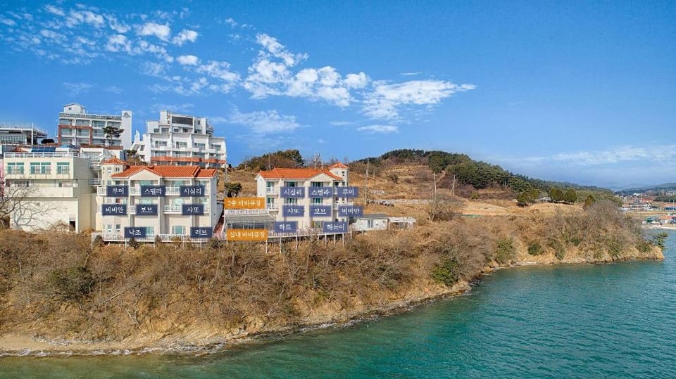 taean gallary pension Bed and Breakfast in South Korea