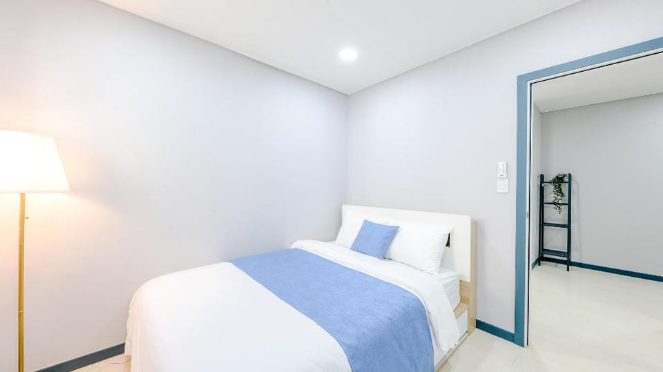 daebudo thewhite pension Bed and Breakfast in Gyeonggi-do