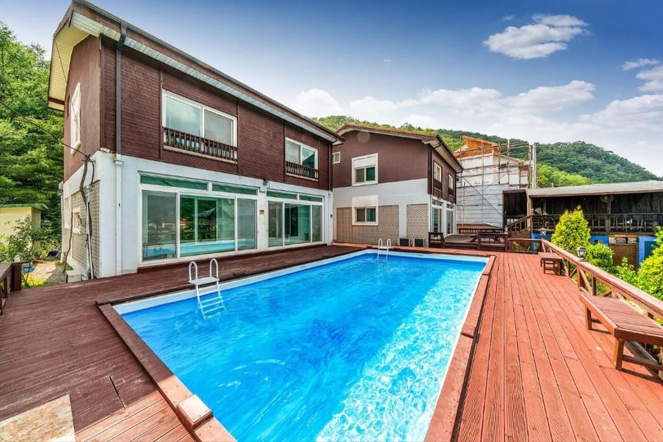 hongcheon teul pension Bed and Breakfast in Gyeonggi-do