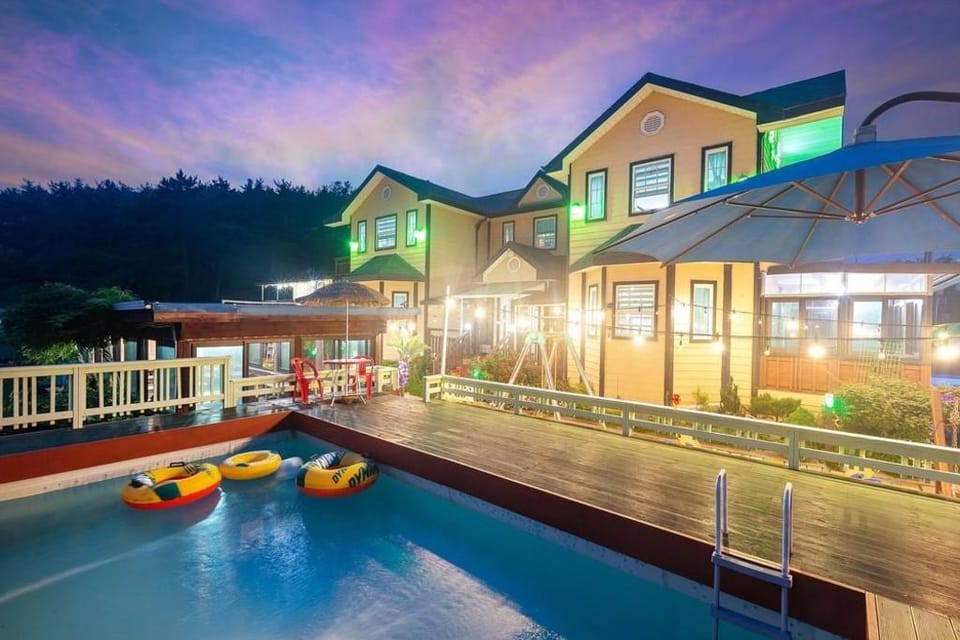 Taean seesong pension Bed and Breakfast in South Korea