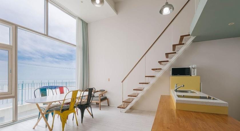 Greemhouse Bed and Breakfast in Busan
