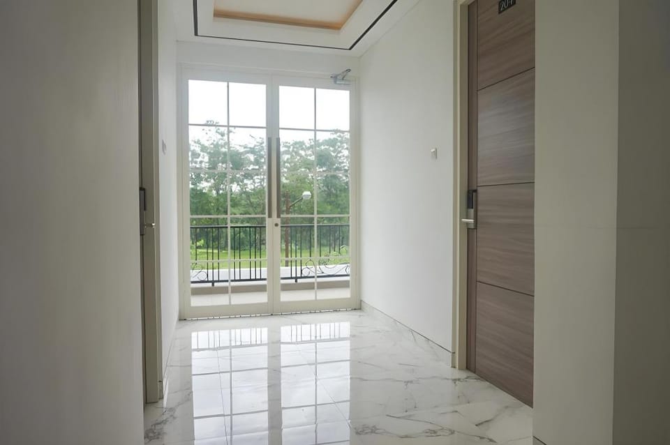 RedDoorz near Araya Family Club House Hotel in East Java