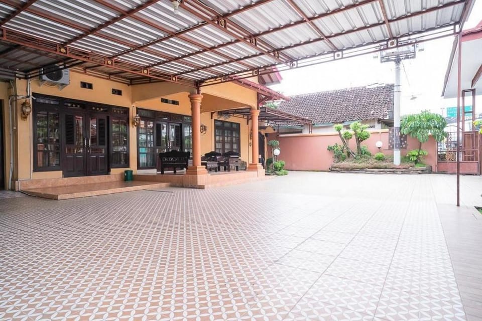 Griya Mustika Homestay Syariah Cangkringan Kaliurang RedPartner Hotel in Special Region of Yogyakarta