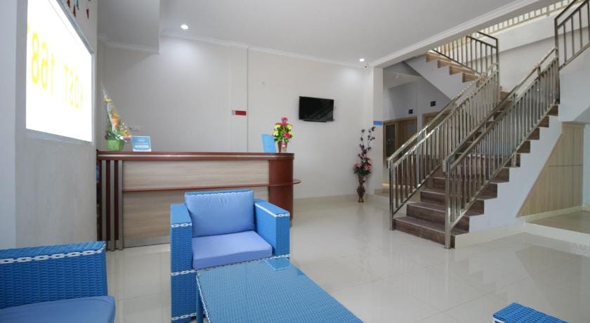 RedDoorz near Jalan Kolonel Haji Burlian Palembang Hotel in Indonesia