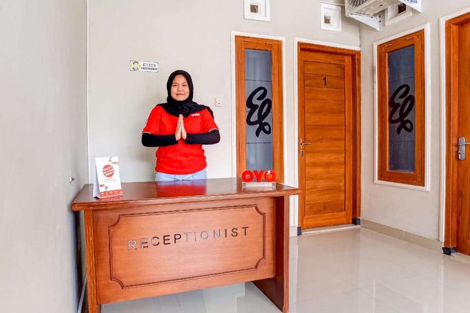 OYO 90174 E.barly Syariah Hotel in Special Region of Yogyakarta