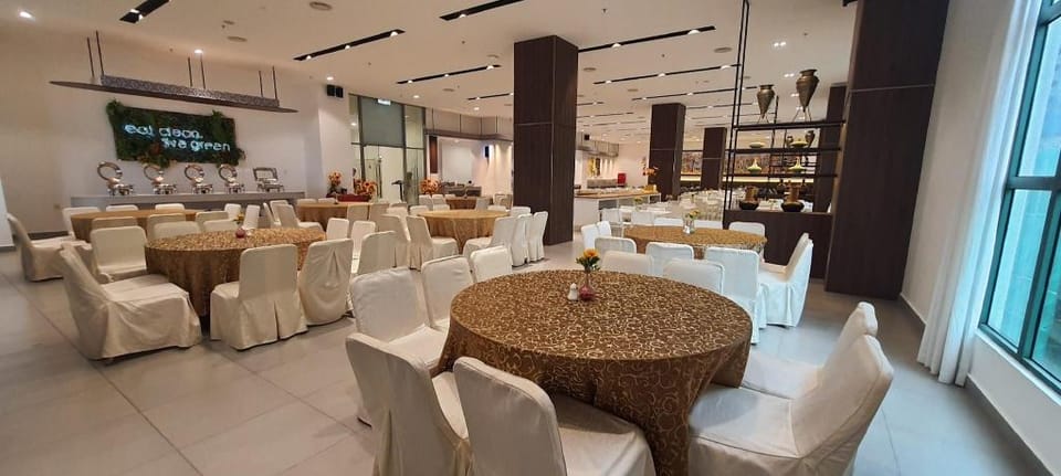 Swan Garden Resort Hotel Hotel in Malacca