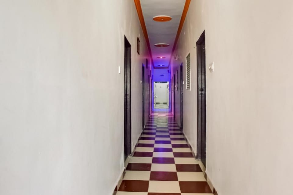 SPOT ON 75610 Hotel Aditya Residency Hotel in India