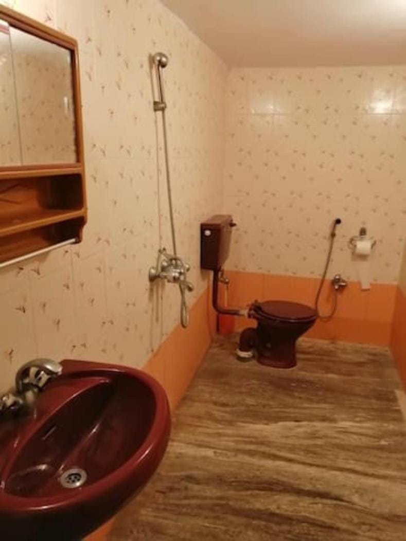 Peace Villa Luxurious 5BHK Siridao Goa Beach Villa in Goa, India