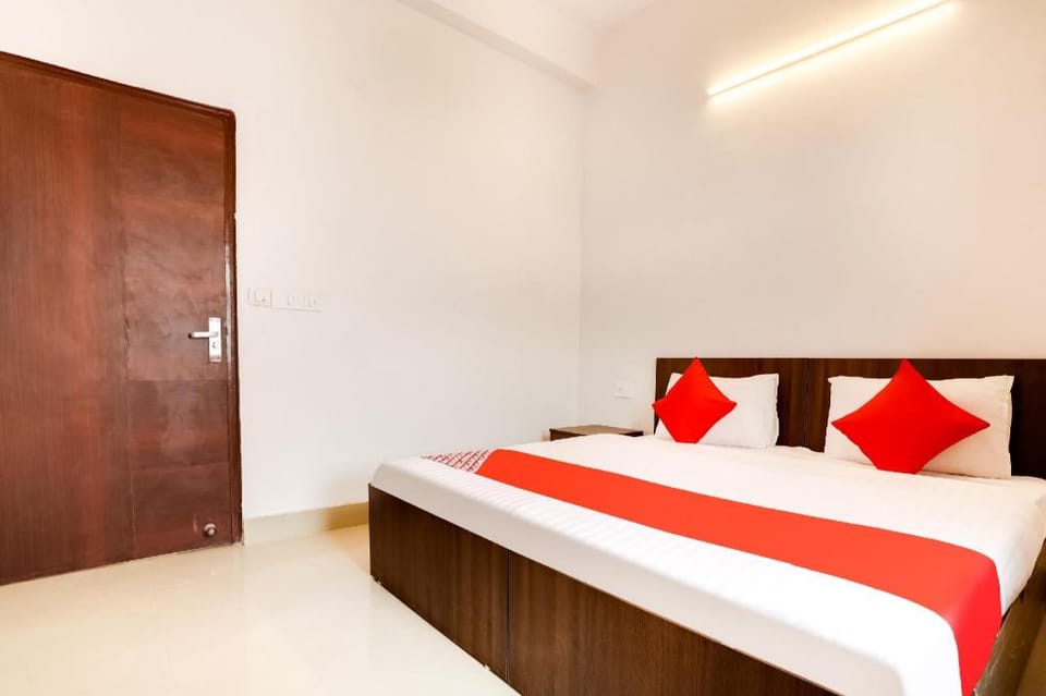 Hotel O DEL-MOCA Hotel in Delhi