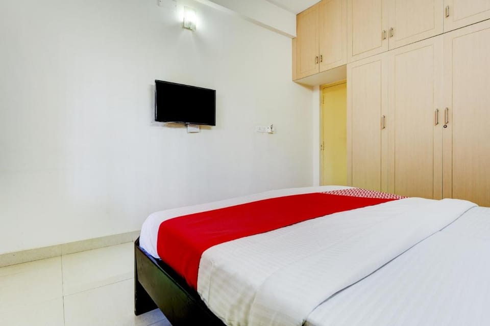 Hotel O J2 Service Apartment Hotel in Chennai