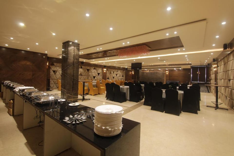 Hotel Silver Shine Hotel in India