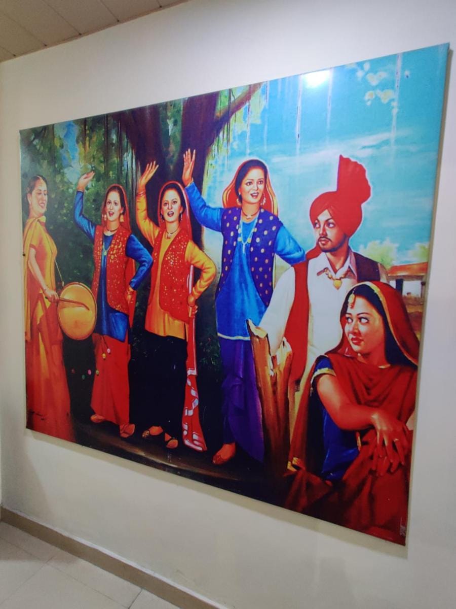 Hotel RUJHAN - Just 2 Minute walking Distance From Golden Temple Bed and Breakfast in Punjab, India
