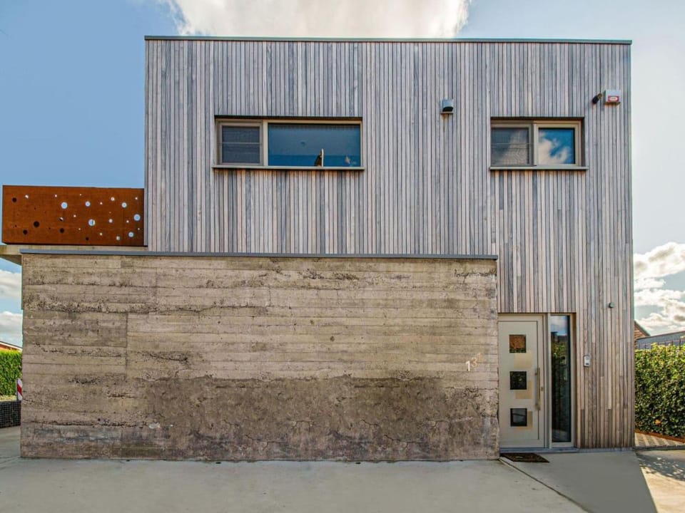 Holiday home in Vise Richelle near town Vacation rental in Flanders