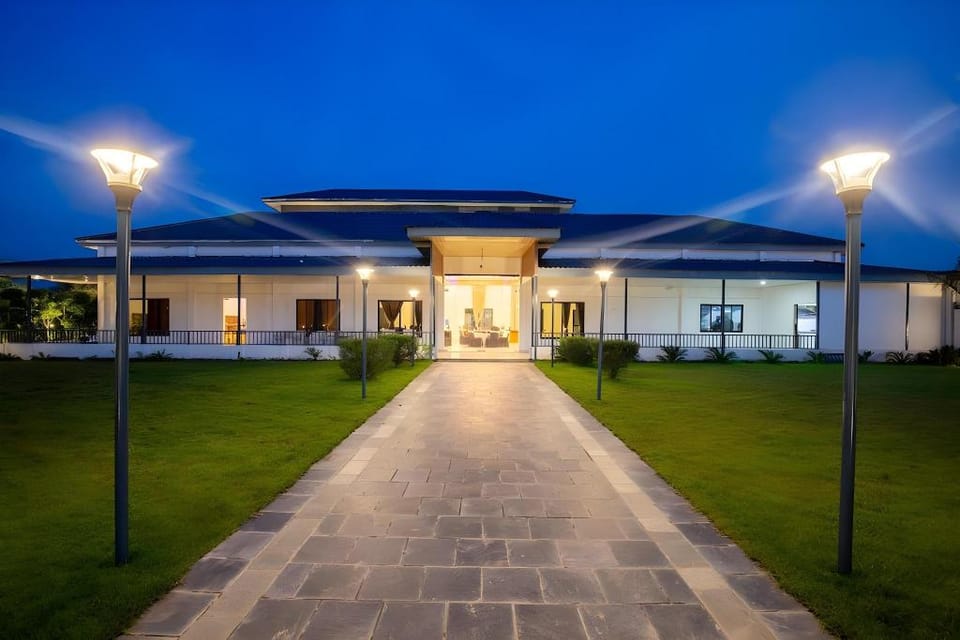 Lumbini Palace Resort Hotel in Nepal