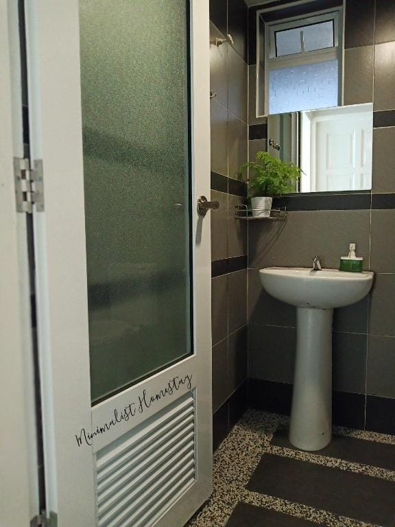 Minimalist  A Simple Hygiene Safe Stay+Unifi Apartment in Tanah Rata