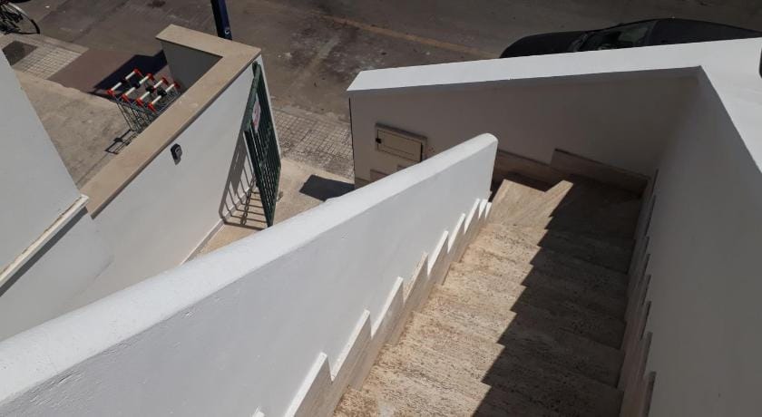Charming Holiday Home Near The Beach With A Terrace Parking Available, Pets Apartment in Apulia