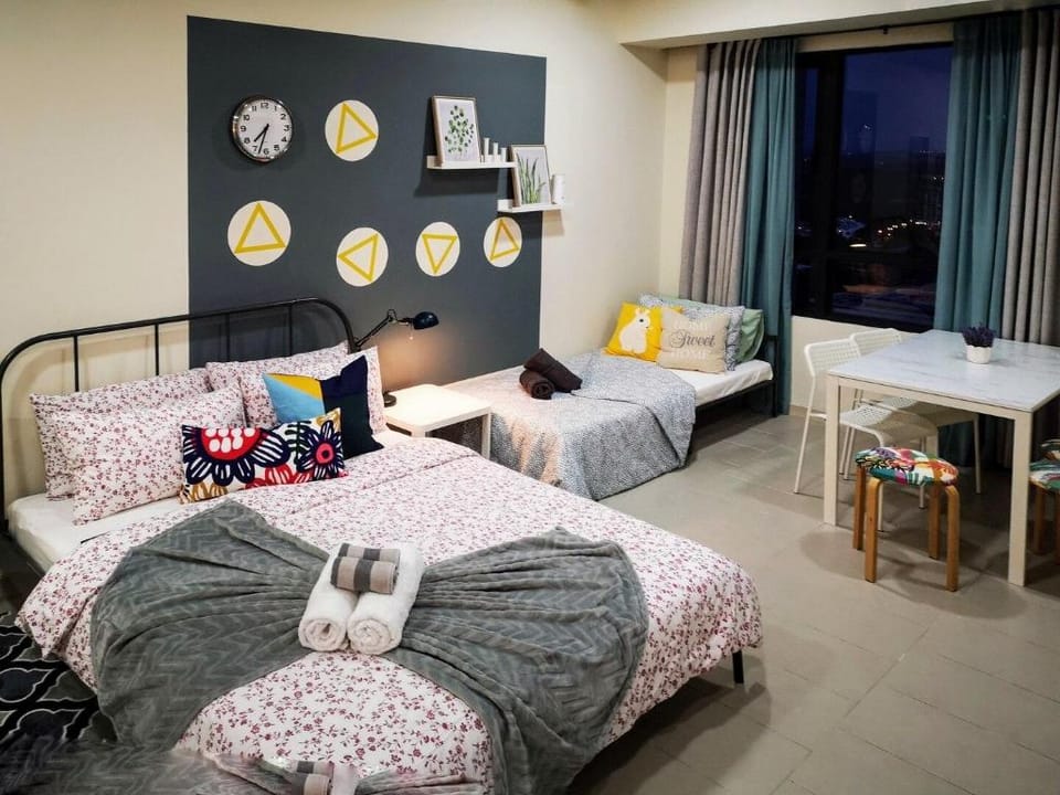 The Ohana Getaway @ Tamarind Suites , Netflix Wifi Apartment in Selangor, Malaysia