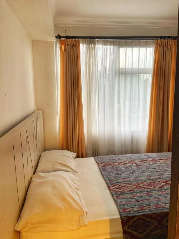 Punya View Keceh dalamnya bikin Betah 2BR Bandung Apartment in Bandung