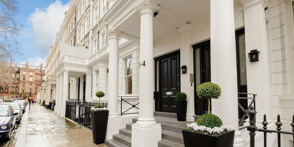 Stunning 1bedroom, South Kensington Apartment in City of Westminster