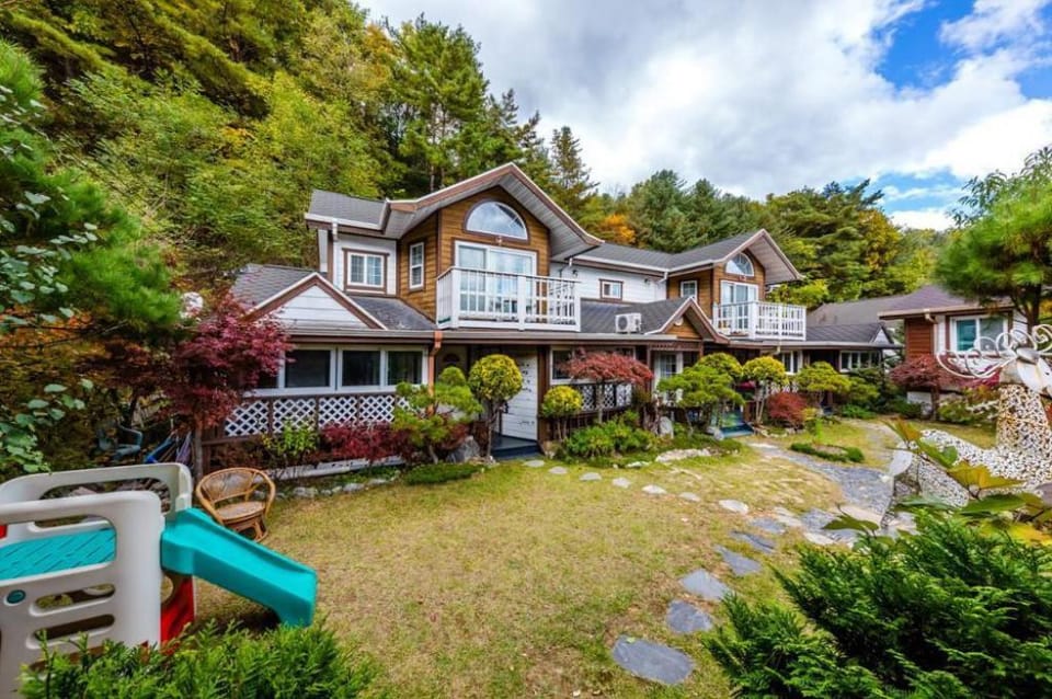 Lvaie Pension Bed and Breakfast in Gyeonggi-do