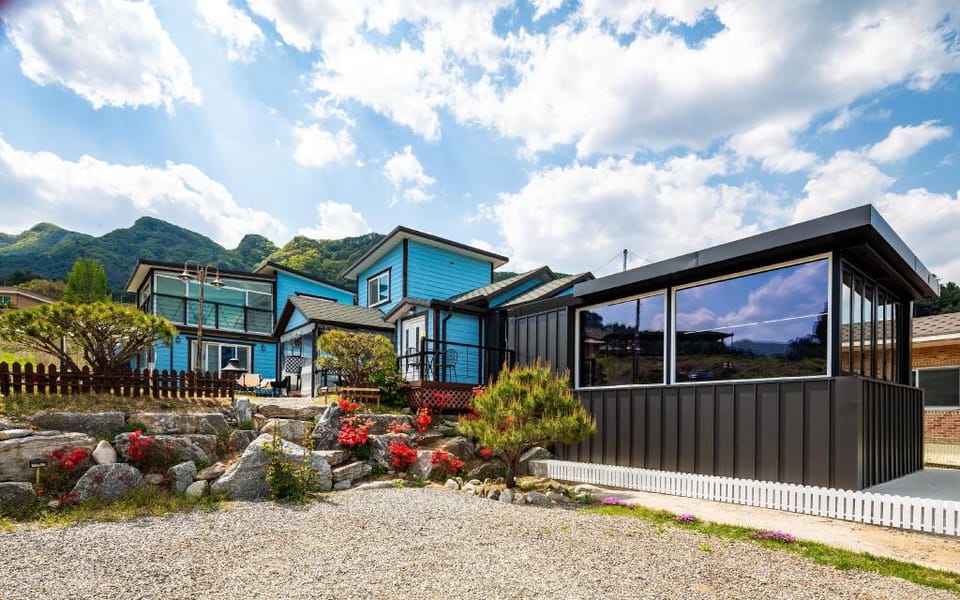 The Punggyeong Private Pool Villa Bed and Breakfast in Gyeonggi-do
