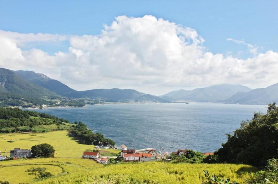 Sea under the sky Bed and Breakfast in South Korea