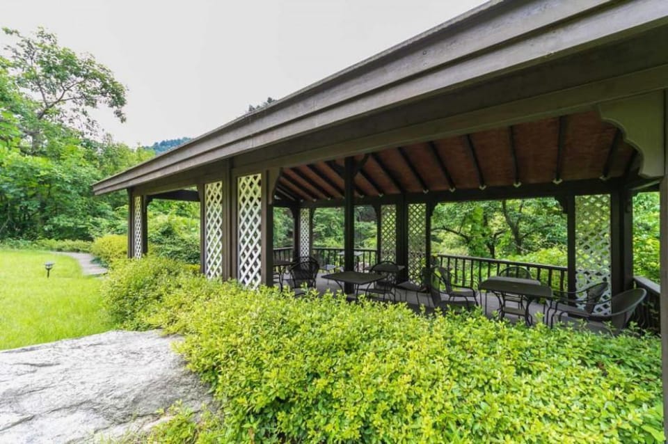 Yangpyung Lavin Pension Bed and Breakfast in Gyeonggi-do