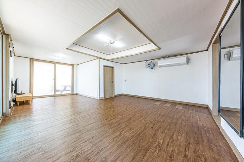 Taebo pension Bed and Breakfast in South Korea