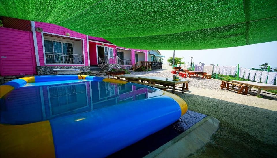 Buan Bada Poongkyung Pension Bed and Breakfast in South Korea