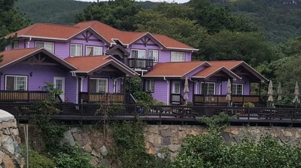 Windmill Hill Pension Bed and Breakfast in South Korea