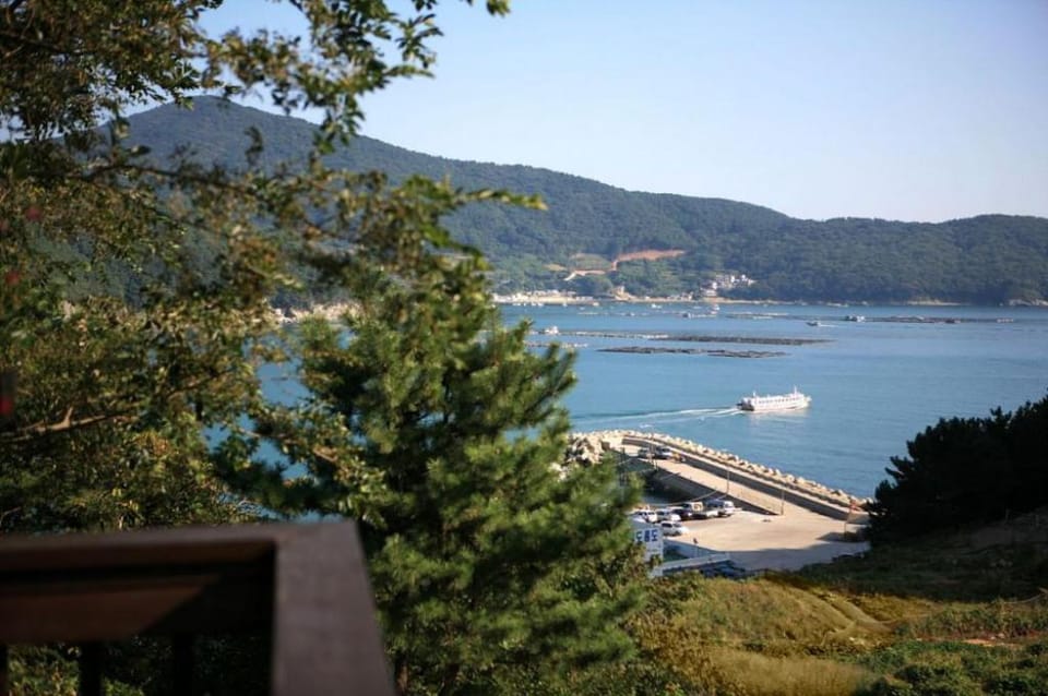 Windmill Hill Pension Bed and Breakfast in South Korea