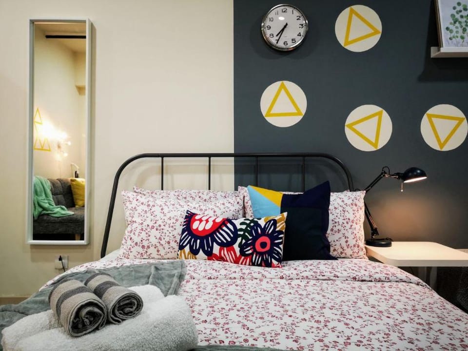 The Perfect Getaway @ Tamarind Suite, Netflix Wifi Apartment in Selangor, Malaysia
