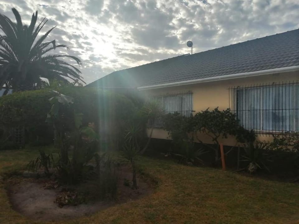 Spacious 1bed + braai 13km to Paternoster beach Vacation rental in Western Cape